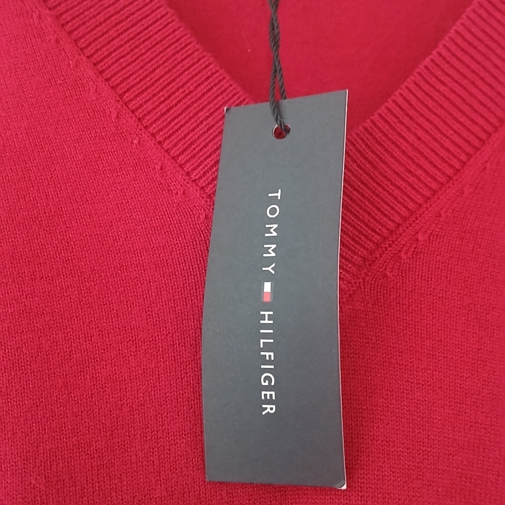 Tommy Hilfiger Red V-Neck Knit Pullover Classic Logo S/P - Picture 4 of 11